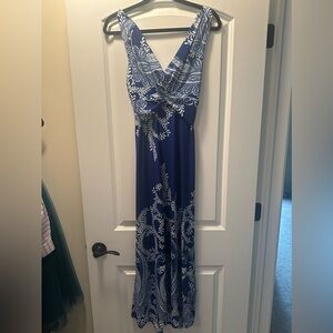Jon & Anna Blue and White Sleeveless V-Neck Sundress